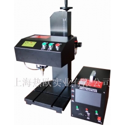 臺式專業型一體式氣動打標機S-17,高強度一體式氣動刻標機,觸摸式智能氣動刻字機,臺式高精密一體式氣動打碼機,臺式自動單片機型氣動刻碼機,一體式氣動標記機